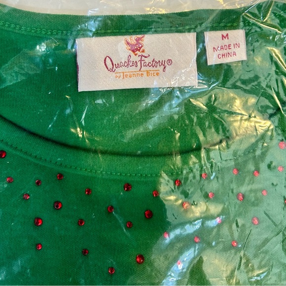 NWT Pack of 2 Quacker Factory Holiday Twinkle Shirts / Medium - Picture 5 of 6